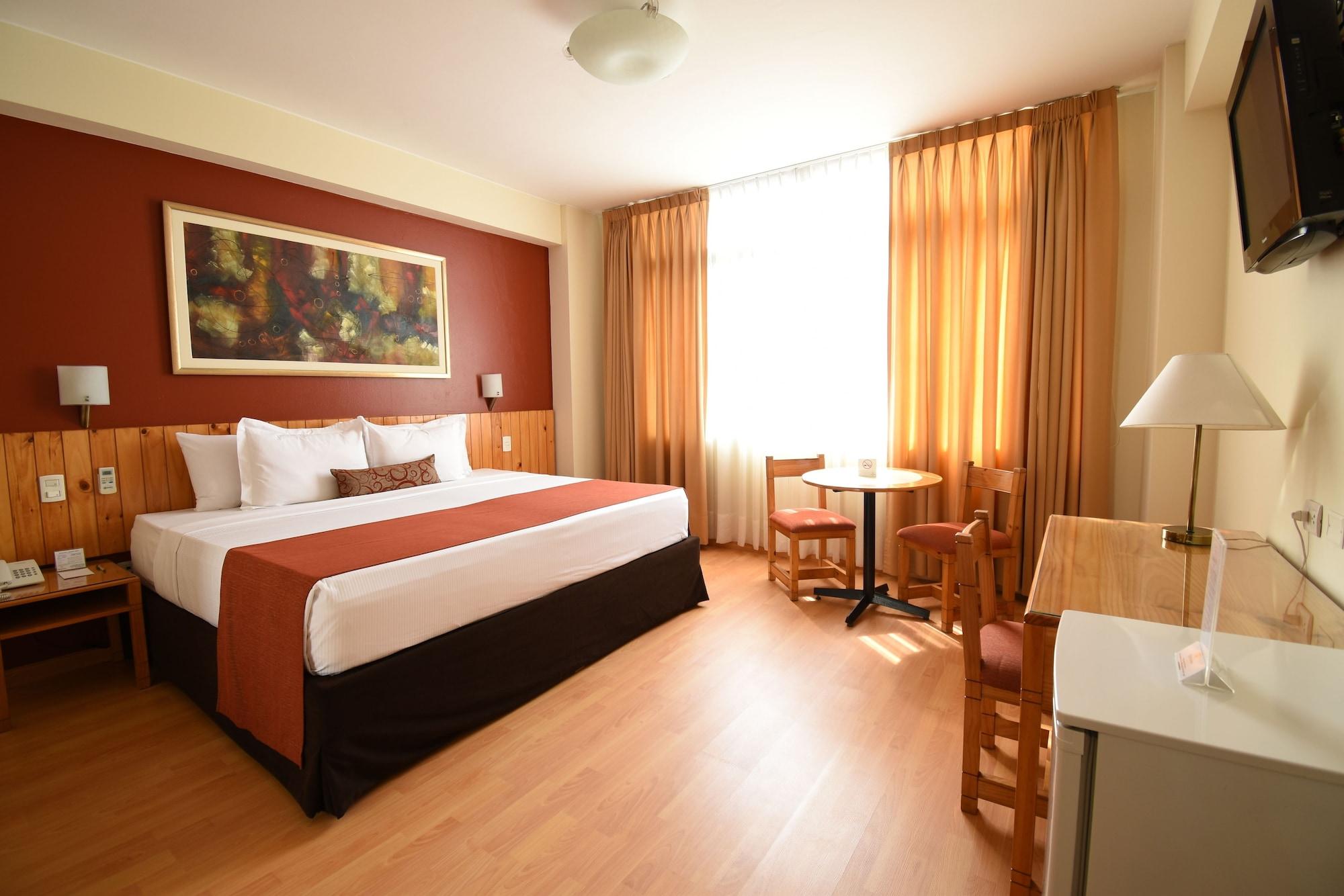 Hotel Qorianka Lima