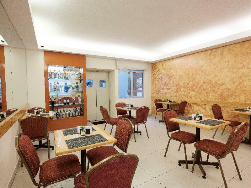Qorianka Hotel 3*